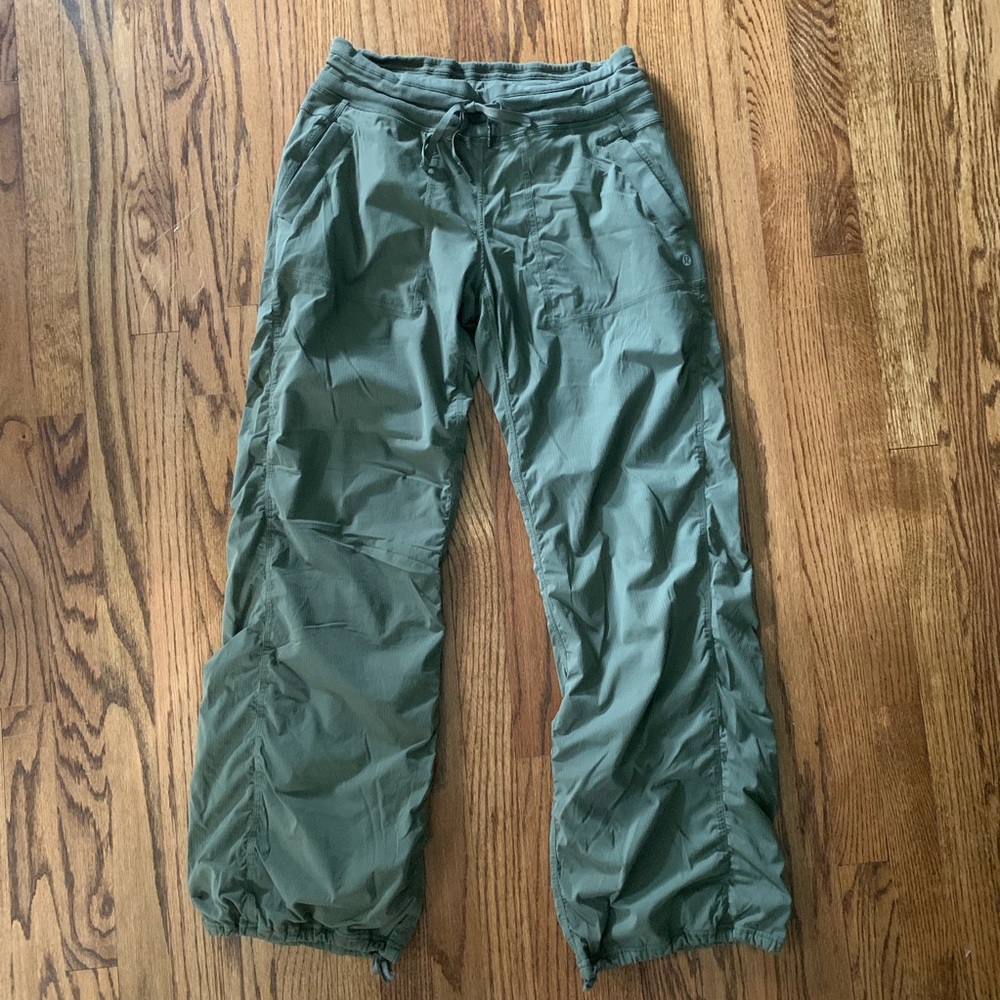 Lululemon lined dance studio pants